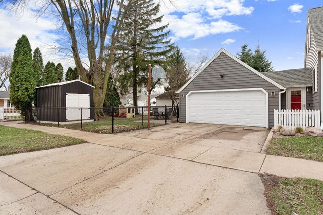 701 6th Avenue SW, Austin, MN 55912