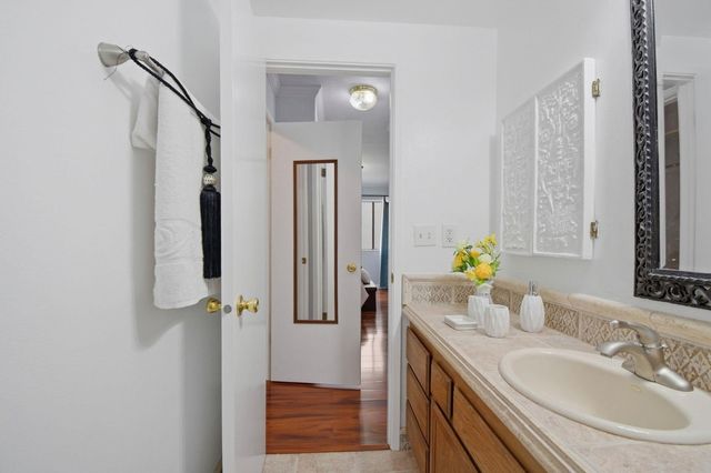 2515 Central Ave 203K, Alameda, CA 94501