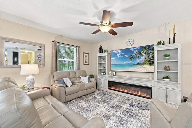 1432 SCARLET OAK LOOP, Winter Garden, FL 34787