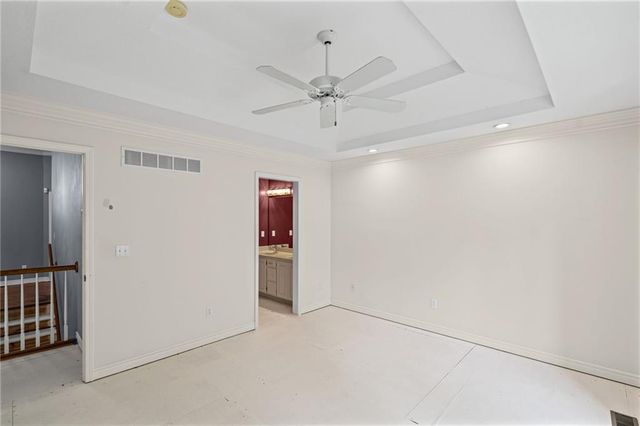 510 Ashurst Place, Lee's Summit, MO 64081