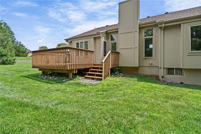 510 Ashurst Place, Lee's Summit, MO 64081