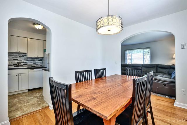 3805 Meadowlark Lane, Fairfax, OH 45227