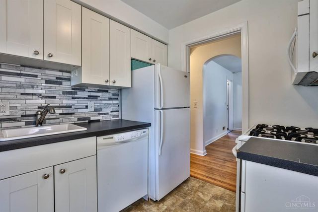 3805 Meadowlark Lane, Fairfax, OH 45227