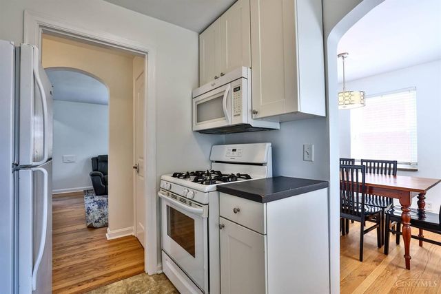 3805 Meadowlark Lane, Fairfax, OH 45227