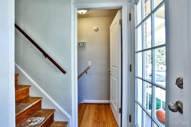 3805 Meadowlark Lane, Fairfax, OH 45227