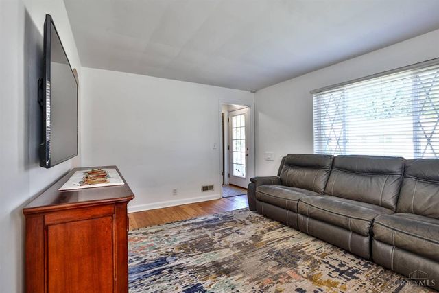 3805 Meadowlark Lane, Fairfax, OH 45227