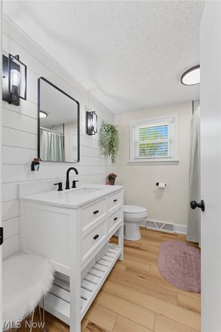 13001 Beeson Street NE, Alliance, OH 44601