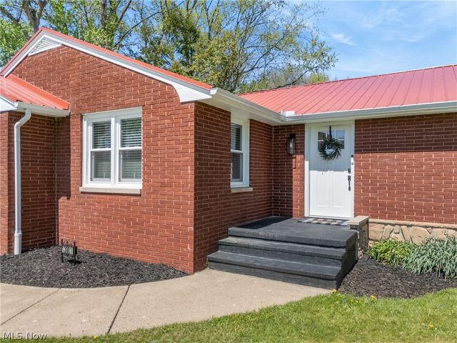 13001 Beeson Street NE, Alliance, OH 44601