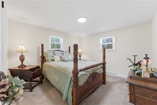 13001 Beeson Street NE, Alliance, OH 44601