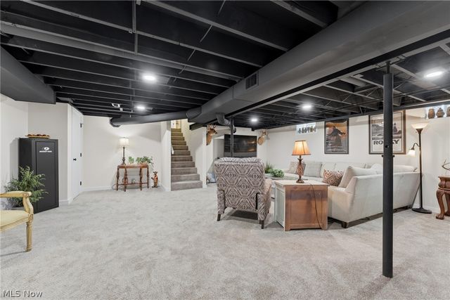 13001 Beeson Street NE, Alliance, OH 44601