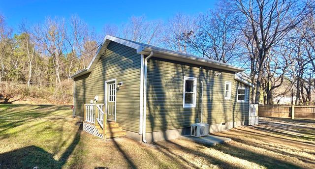 1294 E MAIN ST, Stanley, VA 22851