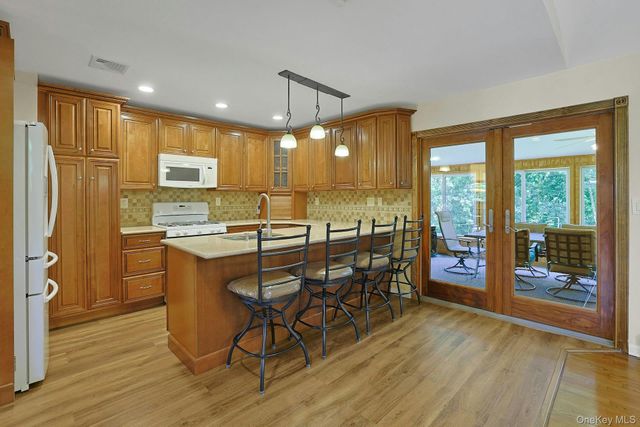 6 Hannah Lane, Valley Cottage, NY 10989