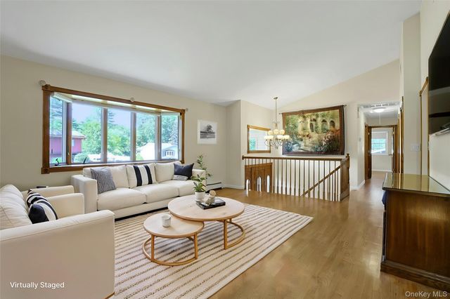 6 Hannah Lane, Valley Cottage, NY 10989