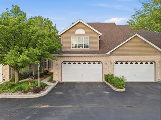 18 Moorings Drive, Palos Heights, IL 60463