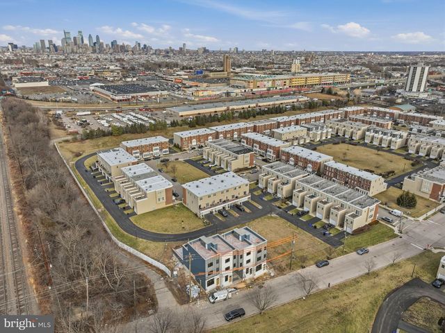 2427 HARTRANFT ST, Philadelphia, PA 19145