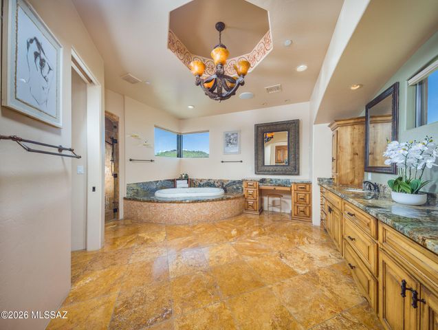 14225 N Rocking Ridge Court, Marana, AZ 85658