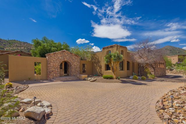 14225 N Rocking Ridge Court, Marana, AZ 85658
