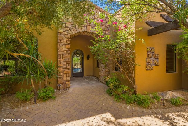 14225 N Rocking Ridge Court, Marana, AZ 85658
