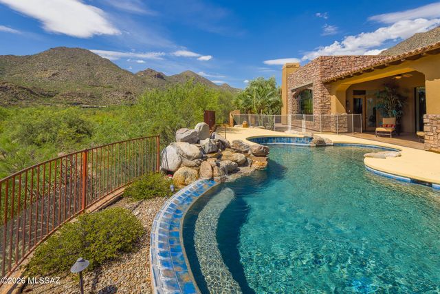 14225 N Rocking Ridge Court, Marana, AZ 85658