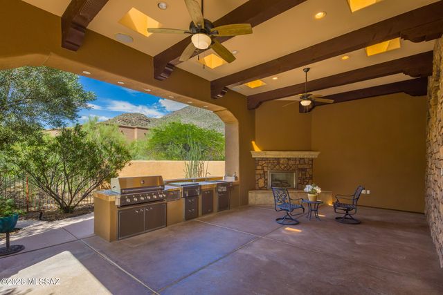 14225 N Rocking Ridge Court, Marana, AZ 85658