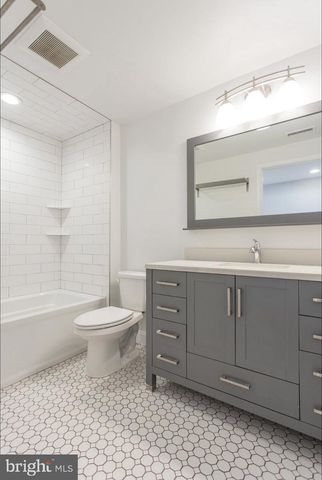 1322 S BANCROFT ST, Philadelphia, PA 19146