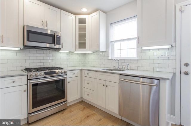1322 S BANCROFT ST, Philadelphia, PA 19146