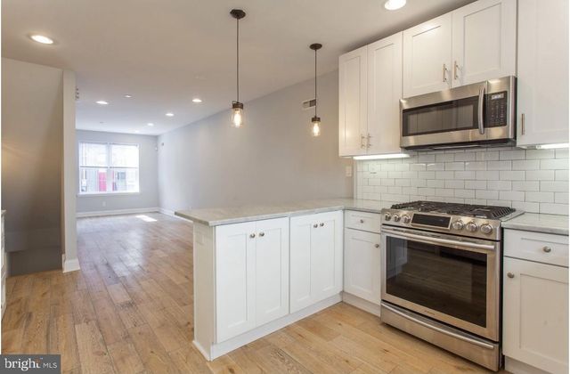 1322 S BANCROFT ST, Philadelphia, PA 19146