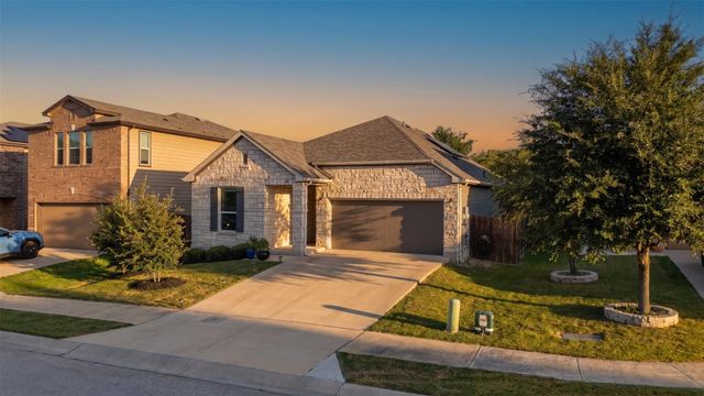 425 Conchillos DR, Georgetown, TX 78626