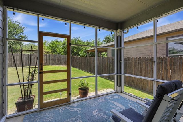 425 Conchillos DR, Georgetown, TX 78626