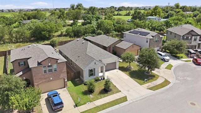 425 Conchillos DR, Georgetown, TX 78626