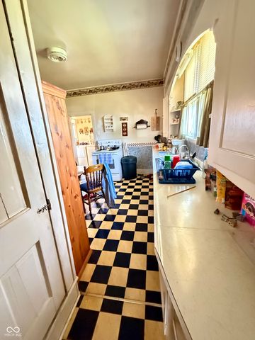 305 6th Street, Oolitic, IN 47451