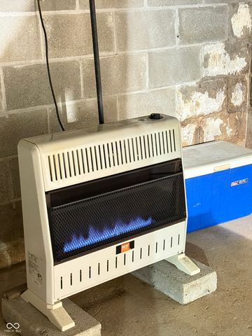 305 6th Street, Oolitic, IN 47451