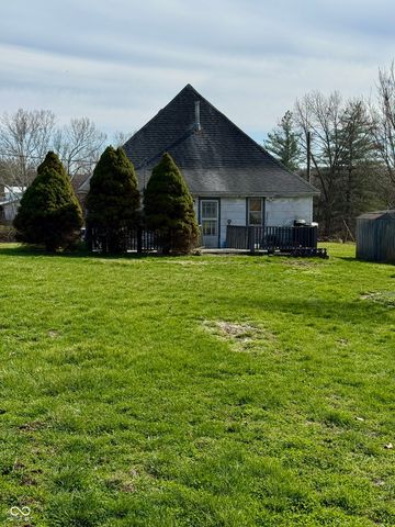 305 6th Street, Oolitic, IN 47451