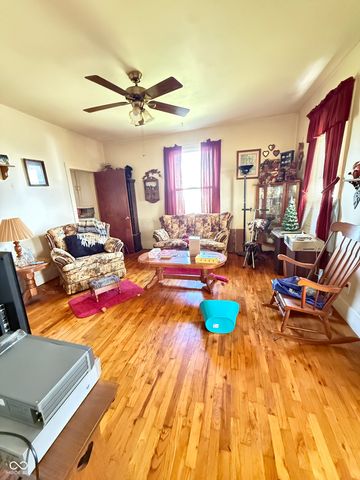 305 6th Street, Oolitic, IN 47451