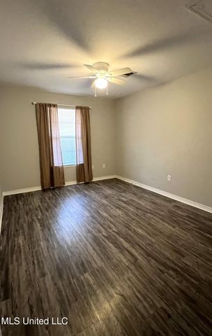 3633 Southward Drive, B, Gulfport, MS 39501