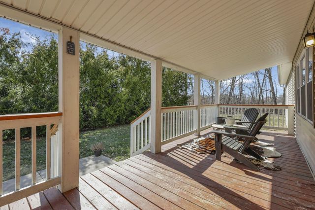 5060 Wheeling Road NE, Lancaster, OH 43130