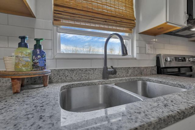 5060 Wheeling Road NE, Lancaster, OH 43130