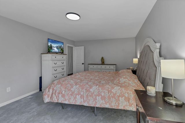 5060 Wheeling Road NE, Lancaster, OH 43130