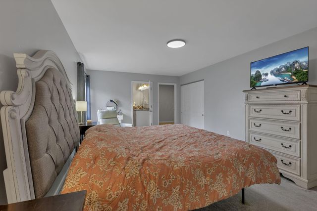 5060 Wheeling Road NE, Lancaster, OH 43130