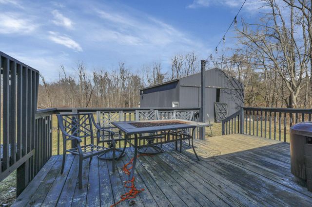 5060 Wheeling Road NE, Lancaster, OH 43130