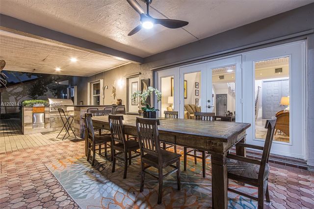 19361 NW 8th St, Pembroke Pines, FL 33029