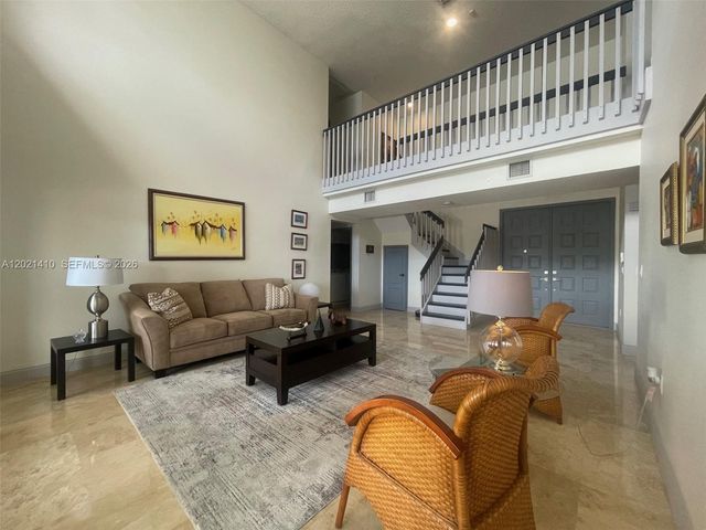 19361 NW 8th St, Pembroke Pines, FL 33029