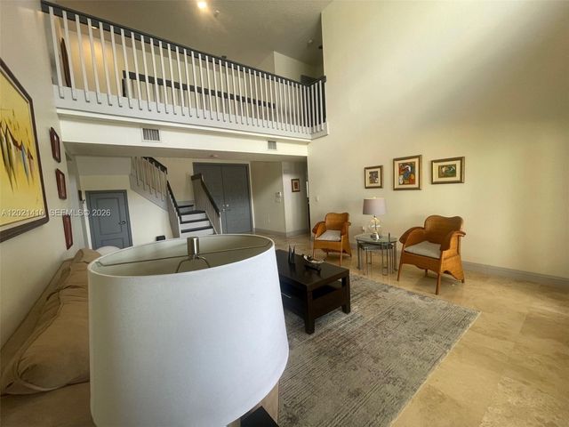 19361 NW 8th St, Pembroke Pines, FL 33029
