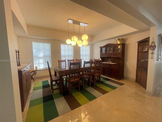19361 NW 8th St, Pembroke Pines, FL 33029