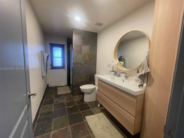 19361 NW 8th St, Pembroke Pines, FL 33029