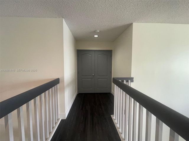 19361 NW 8th St, Pembroke Pines, FL 33029