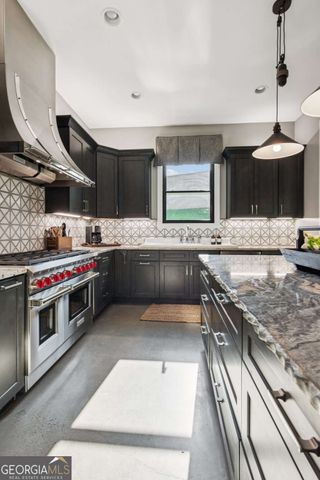 10004 Free Home Highway, Canton, GA 30115