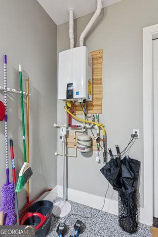 10004 Free Home Highway, Canton, GA 30115