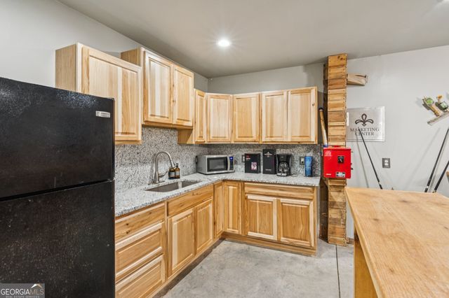 10004 Free Home Highway, Canton, GA 30115