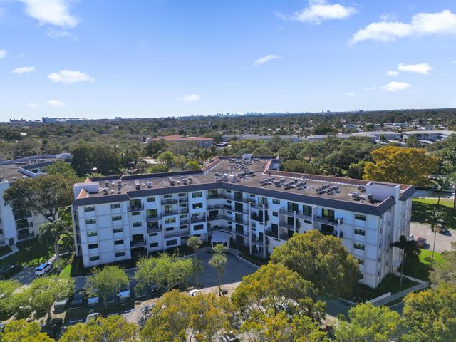 1000 River Reach Drive 423, Fort Lauderdale, FL 33315